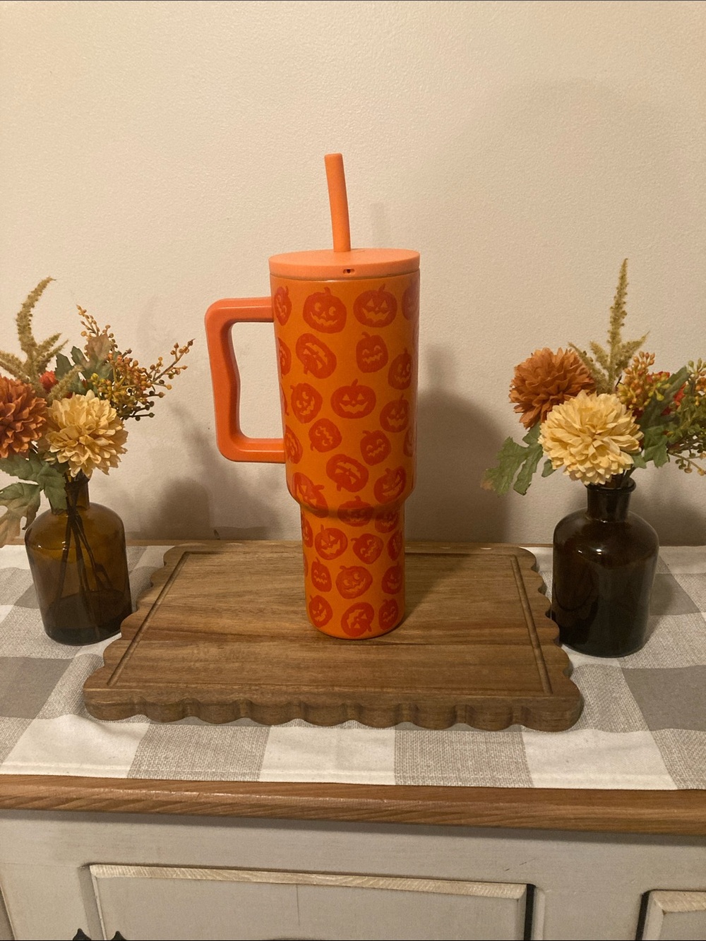 Simple Modern Pumpkin Pattern Insulated Travel Tumbler with Handle and Straw